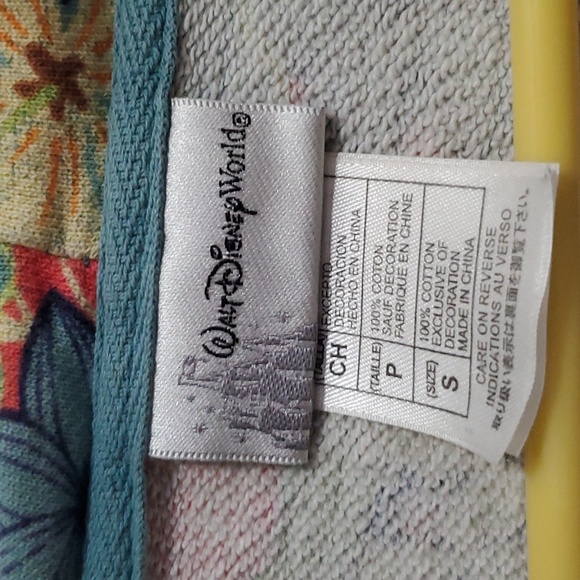 DISNEY SWEATSHIRT - Picture 4 of 6